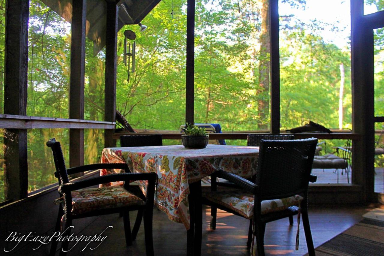 The River Chalet Folsom Bilik gambar