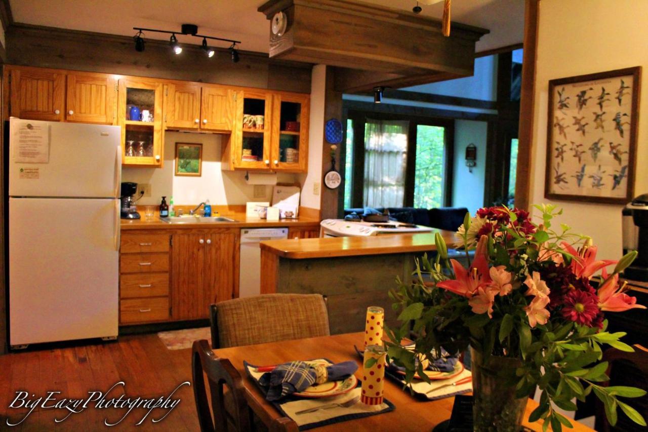 The River Chalet Folsom Bilik gambar
